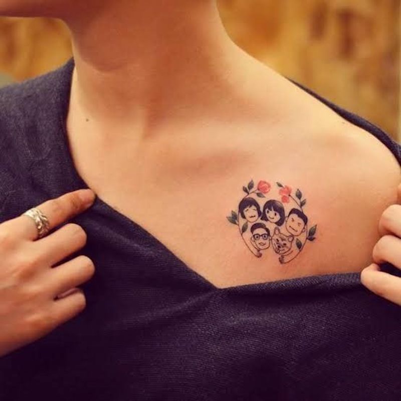 desenho tatuagem mãe e 3 crianças balanço