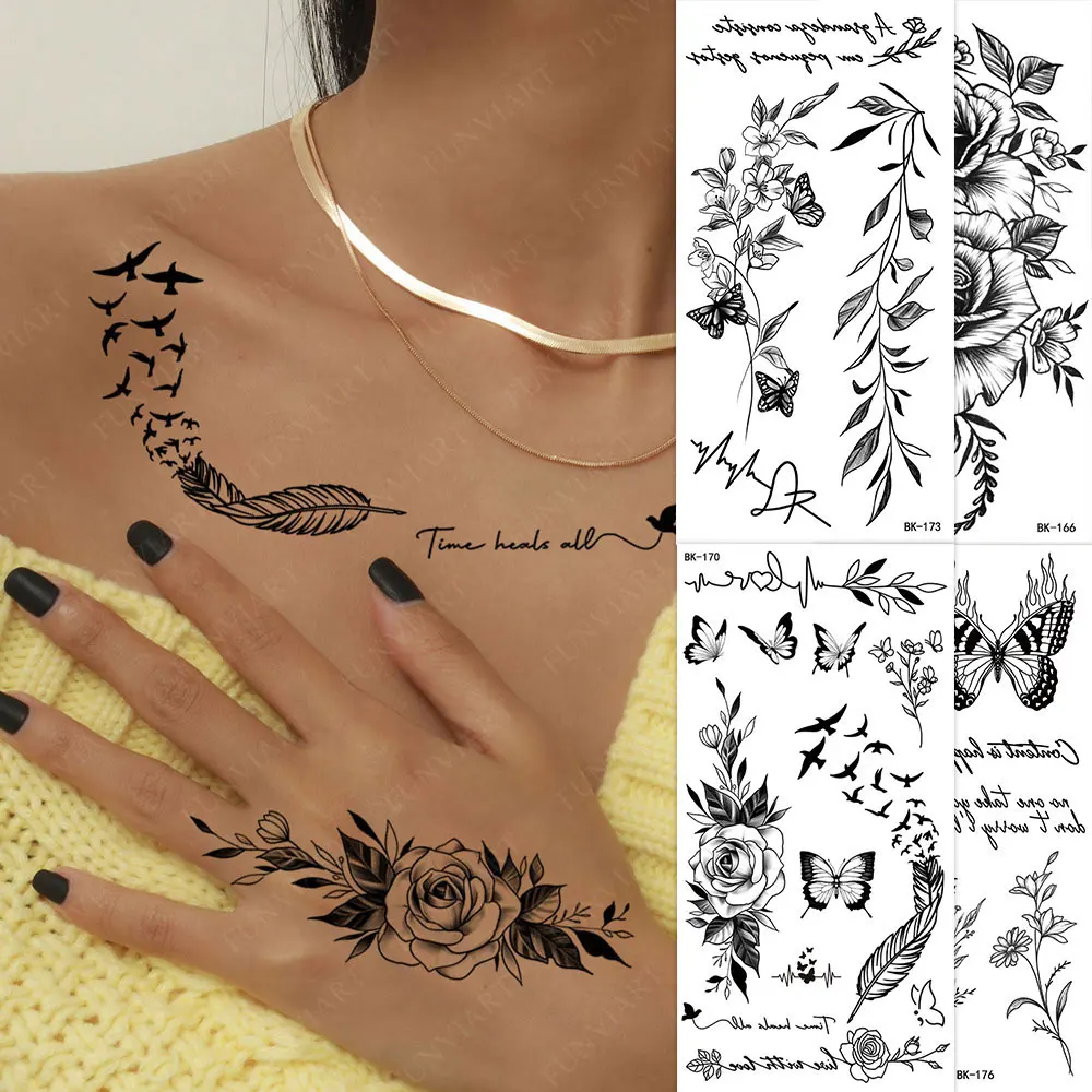 tatuagem de leão na mão feminina