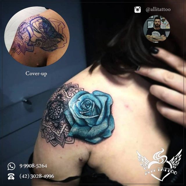 tatuagem fineline ombro