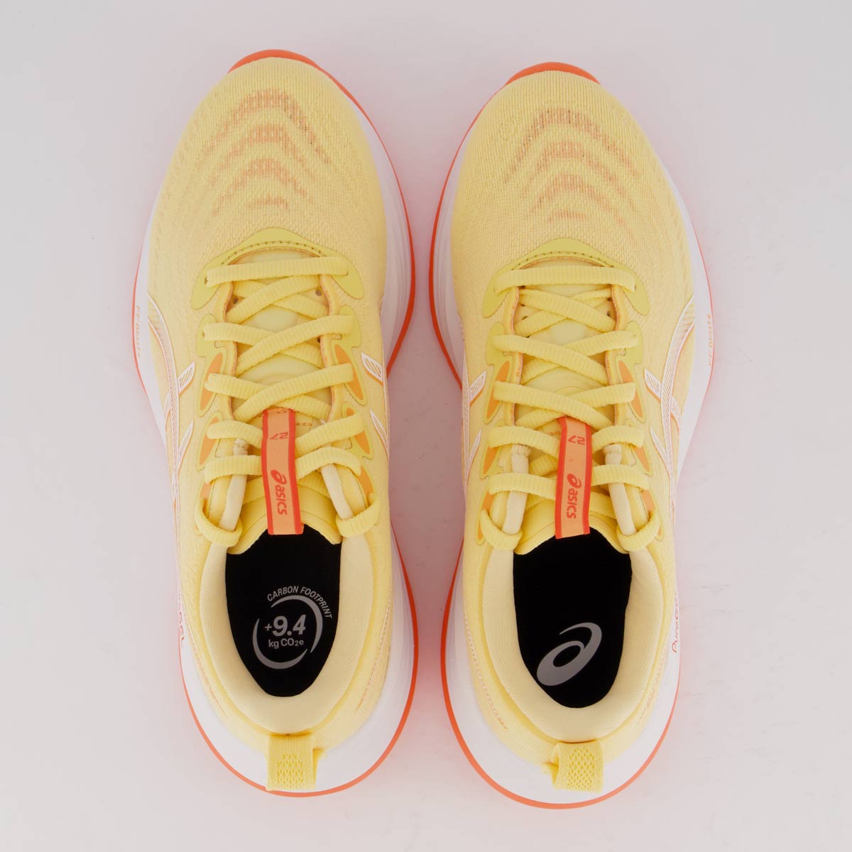 tenis asics feminino estiloso