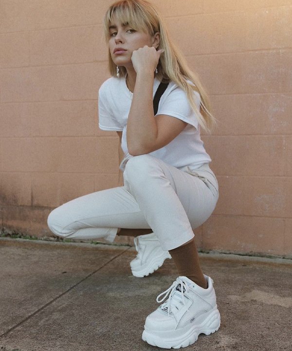 estilo casual com tênis Ramarim