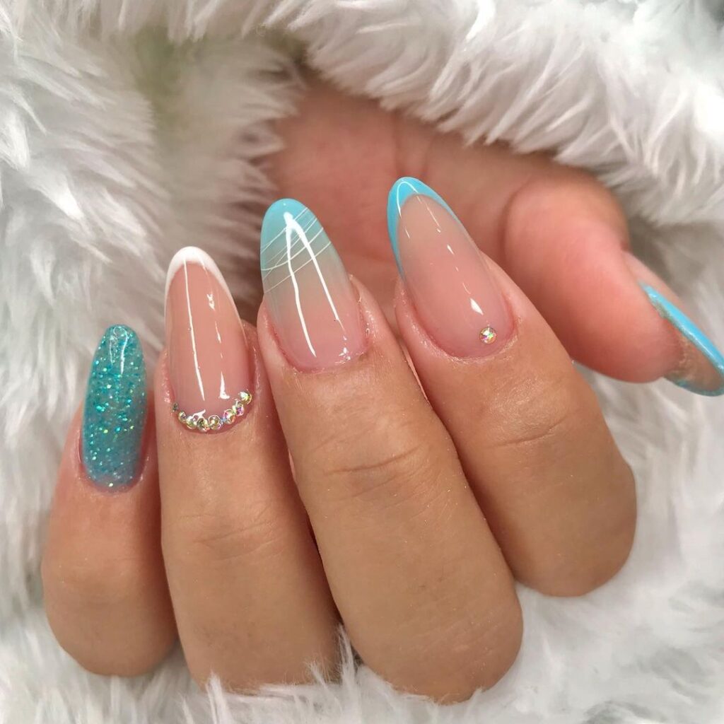 unha almond decorada gel