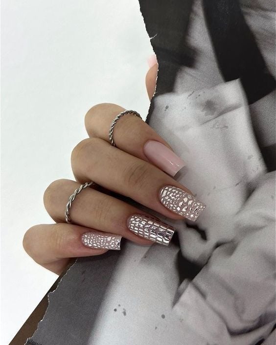 unha quadrada em gel simples