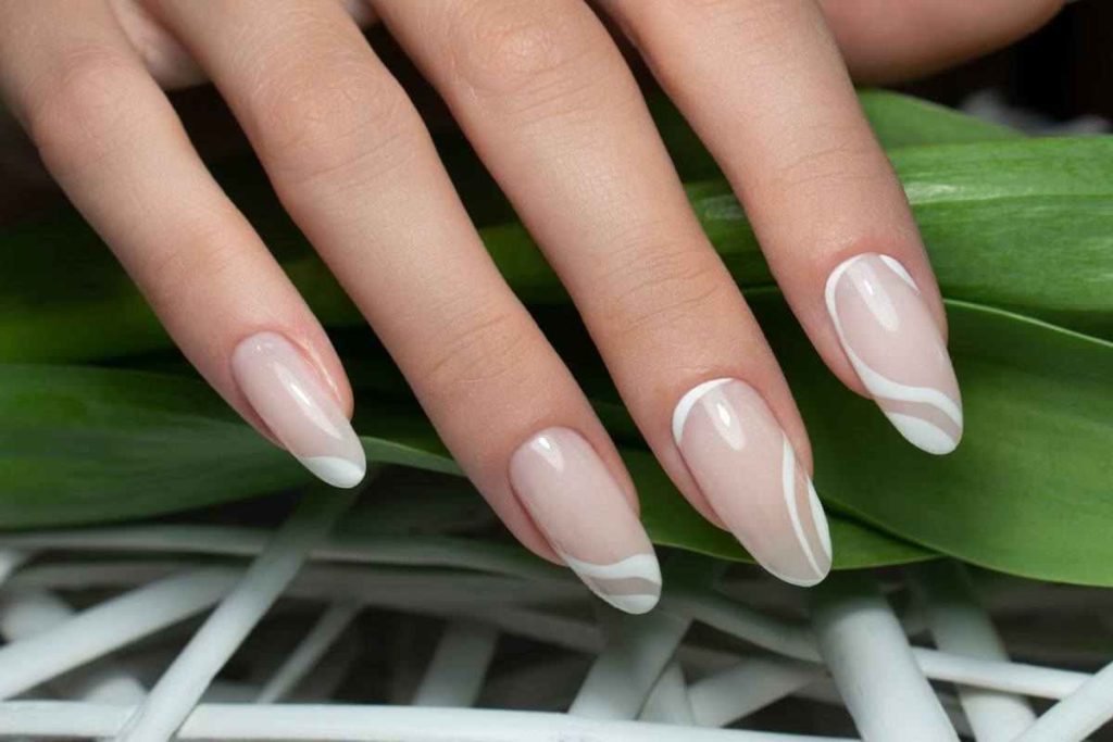 unhas em gel encapsulada