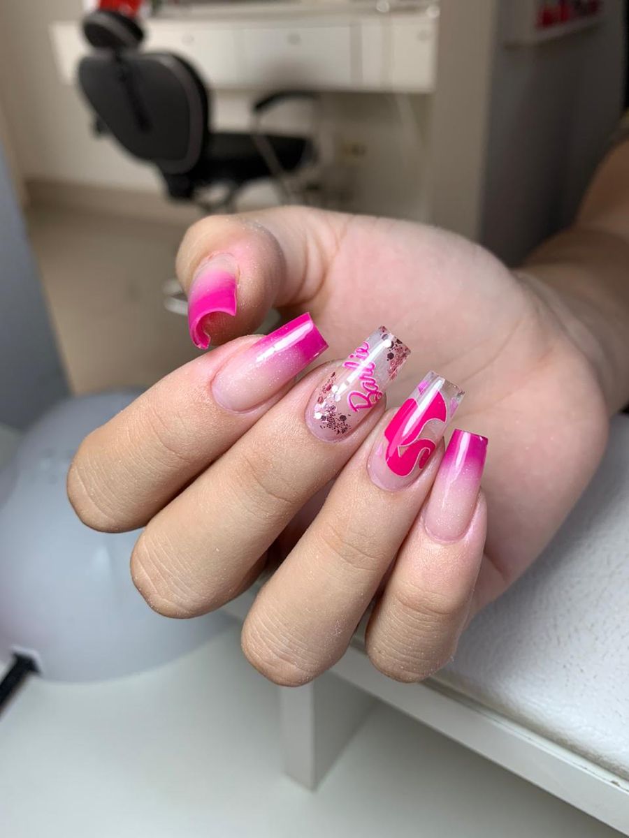 unhas pink