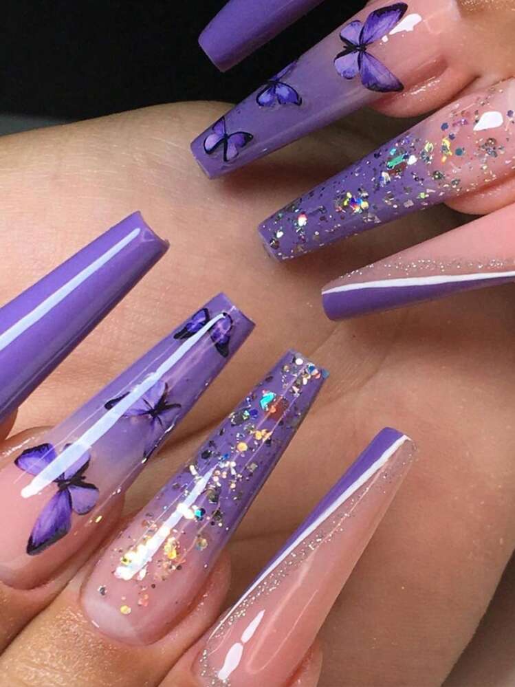 unhas decoradas roxas e glitter