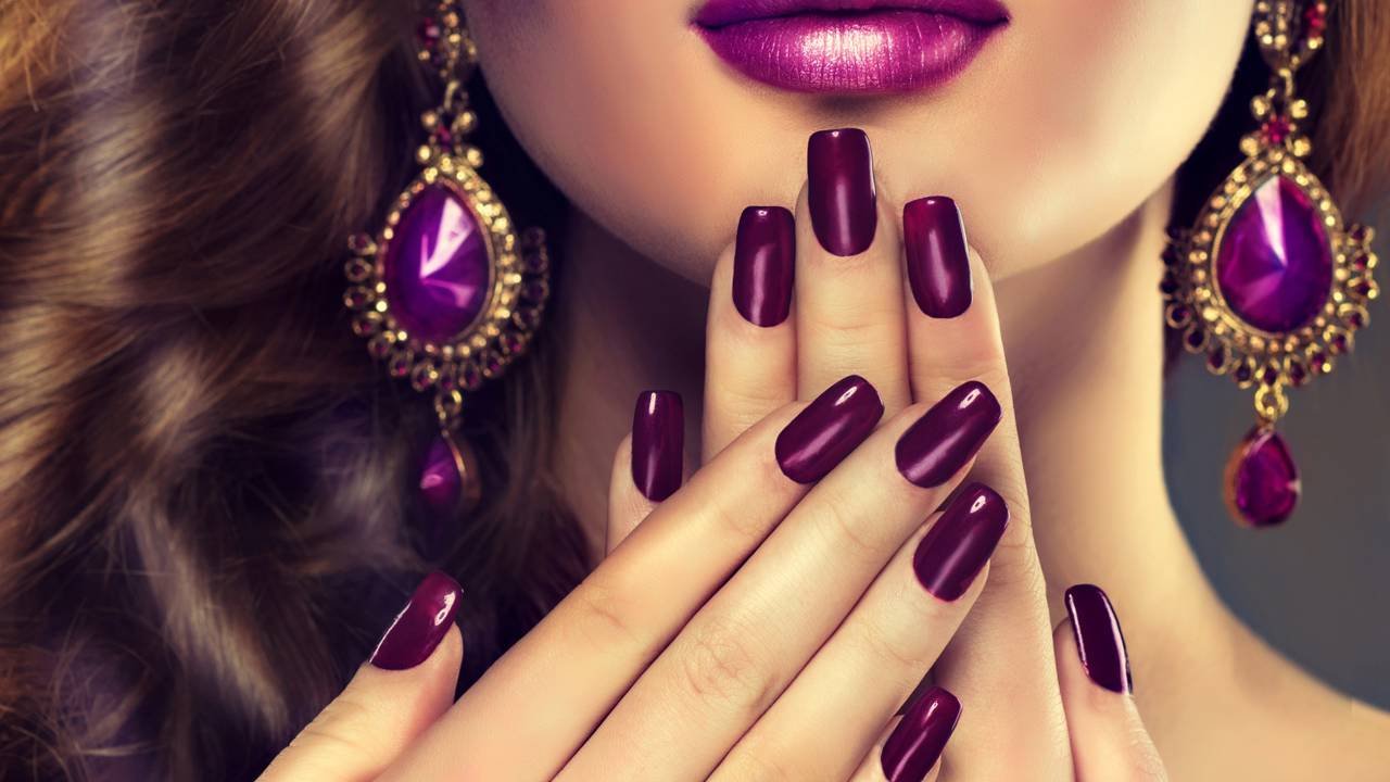 unhas amendoadas finas