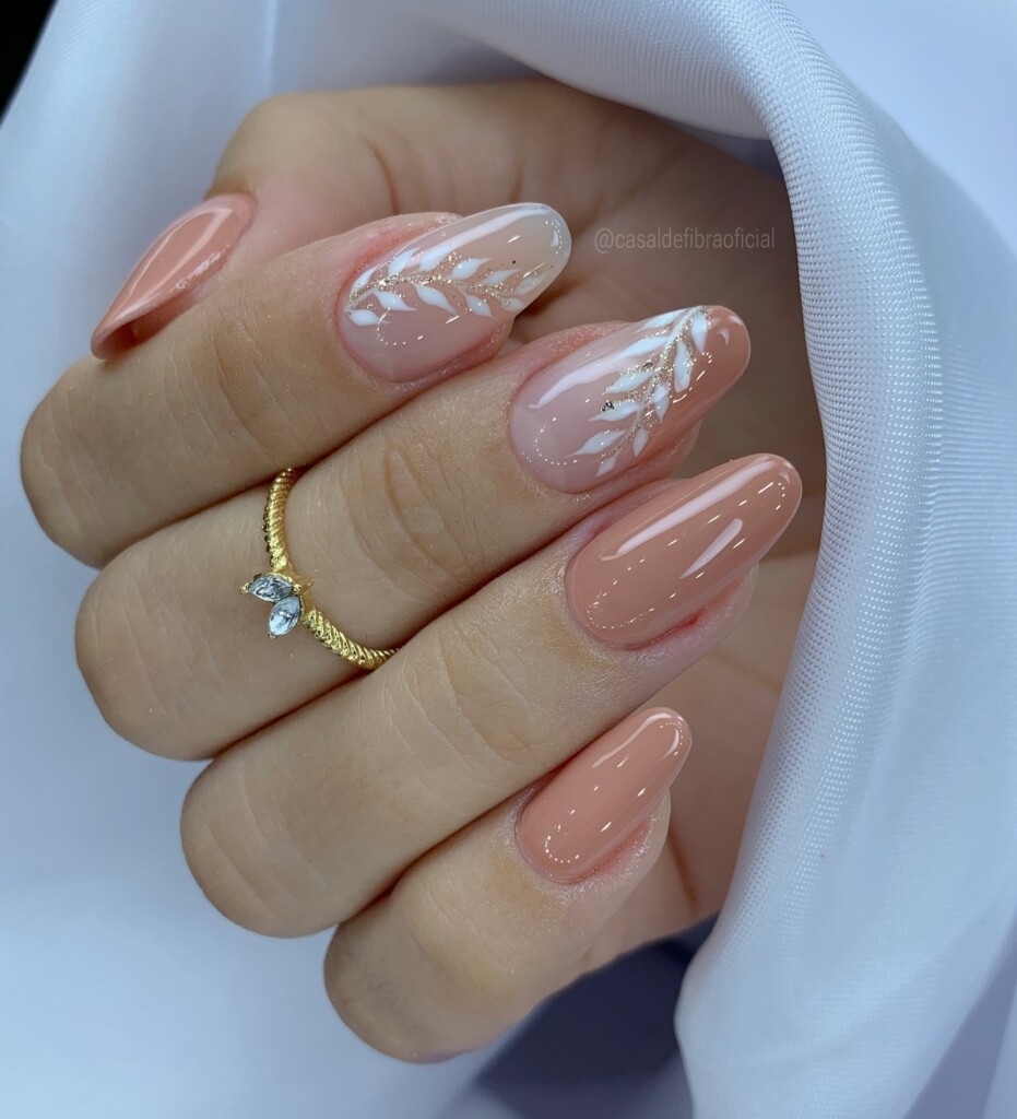 unhas de gel francesinha
