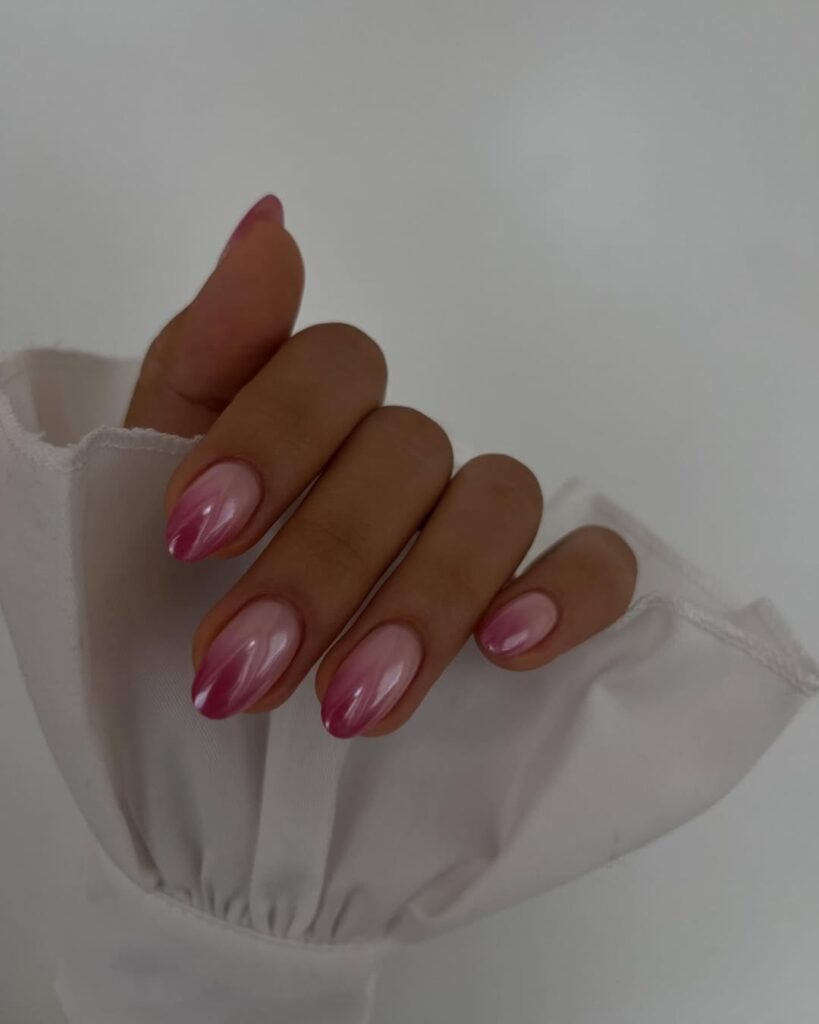 nail art com pincel fino
