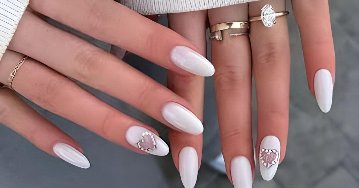 Nail art delicada