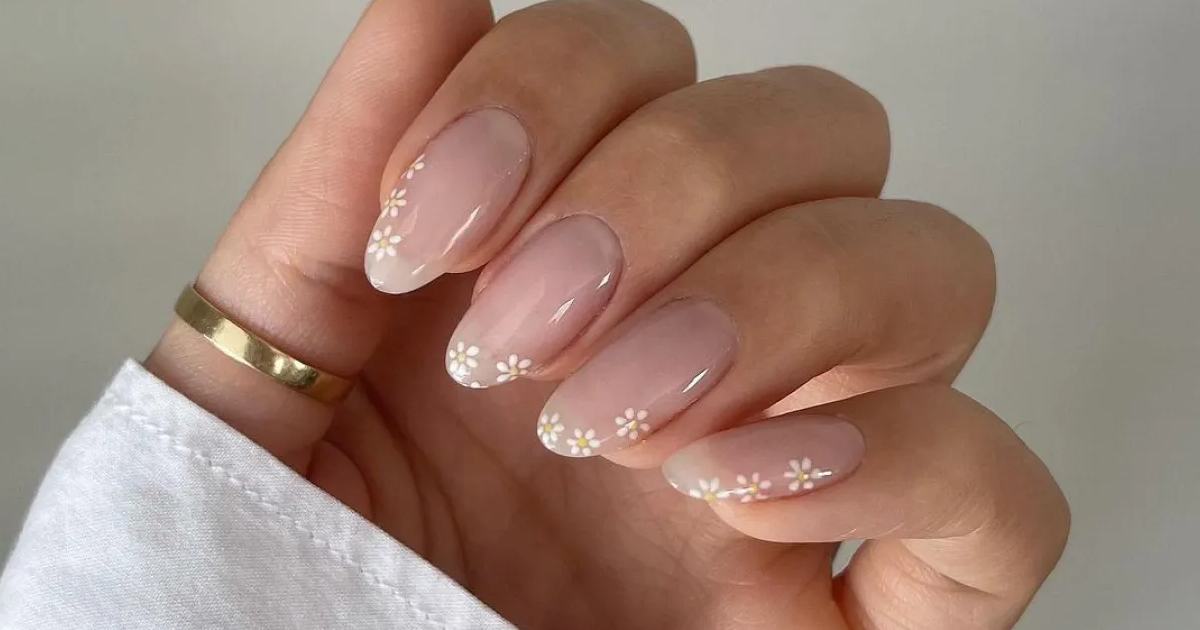 Nail art delicada
