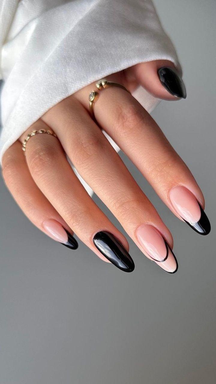 Unhas pretas decoradas curtas