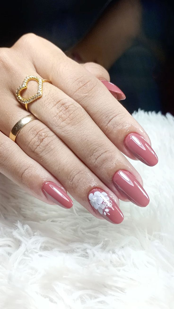 unhas curtas elegantes